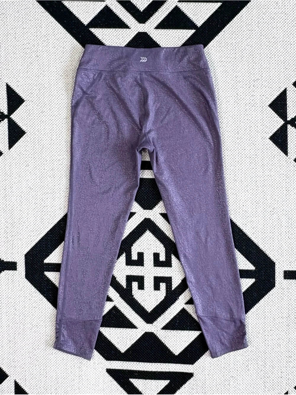 Girls Bundle of Athletic Clothing - Leggings, Tops, Sports Bra Large